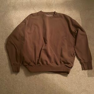 brandy melville brown crewneck with pockets